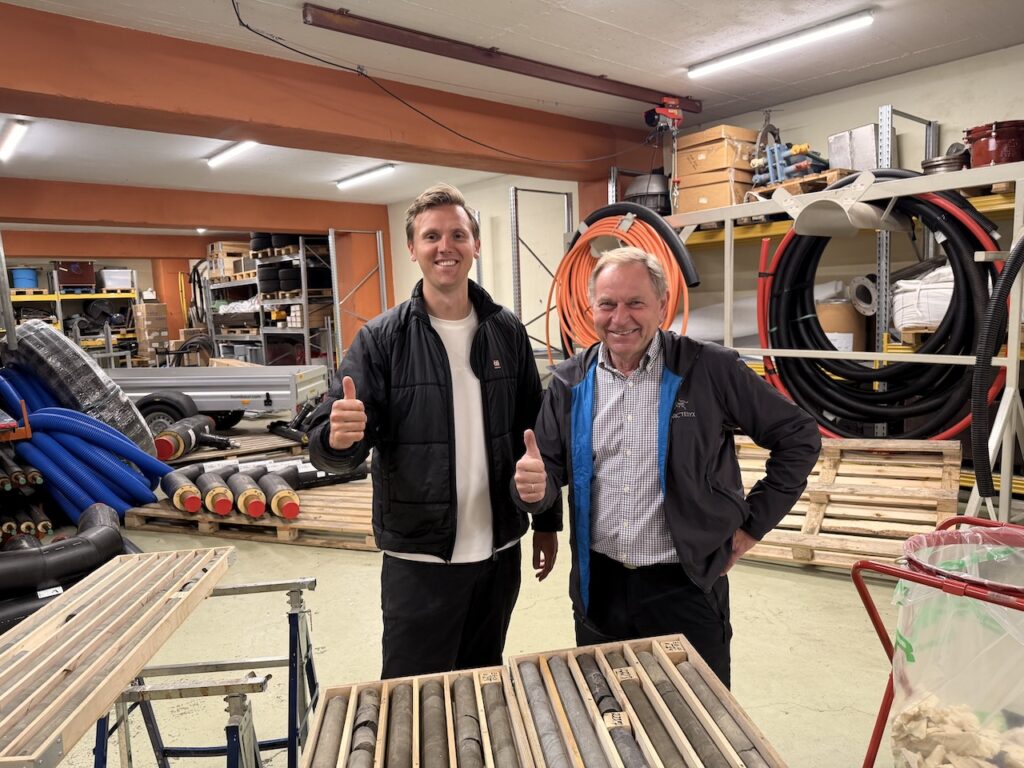 Haraldur Pálsson framkvæmdastjóri og Eivind Grøv tæknilegur ráðgjafi